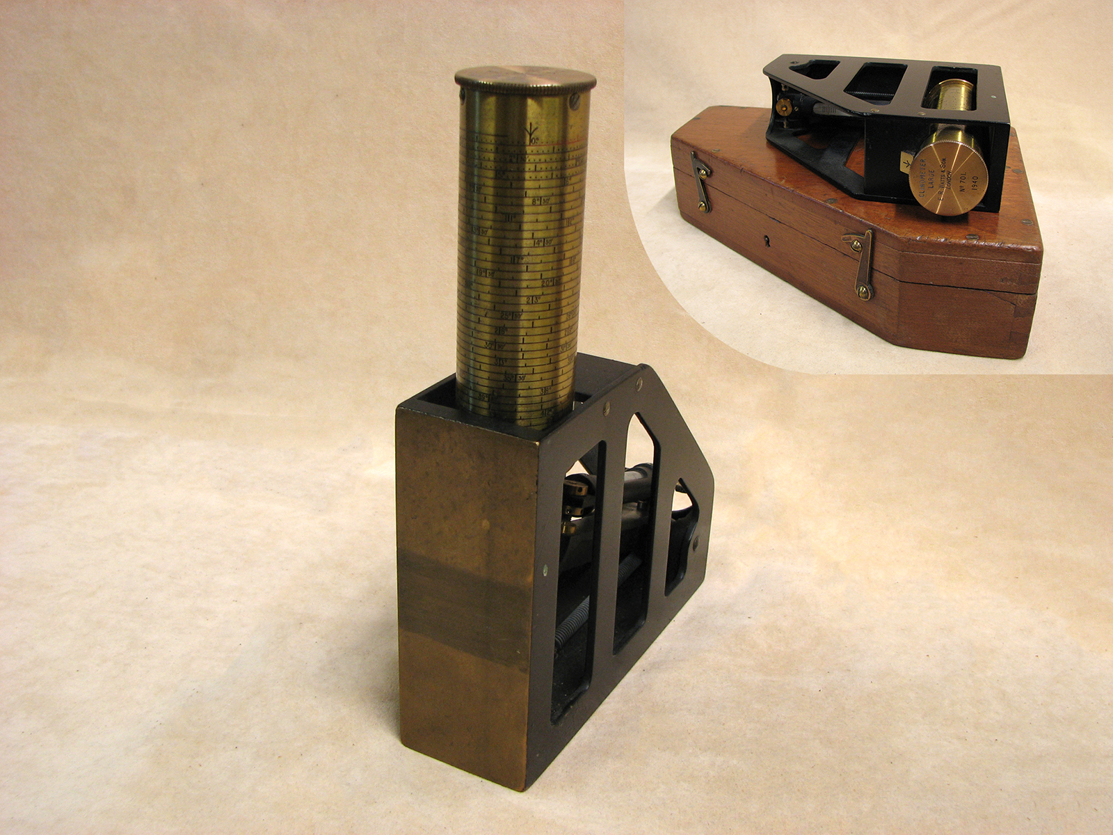 Large WW2 Military clinometer by E R Watts & Son
